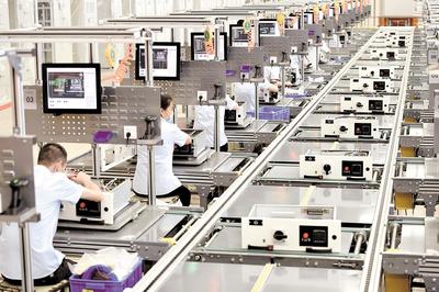 疫后重振下的數(shù)字引擎 從2020上半年湖北經(jīng)濟(jì)數(shù)據(jù)看移動(dòng)互聯(lián)網(wǎng)技術(shù)開發(fā)的新機(jī)遇